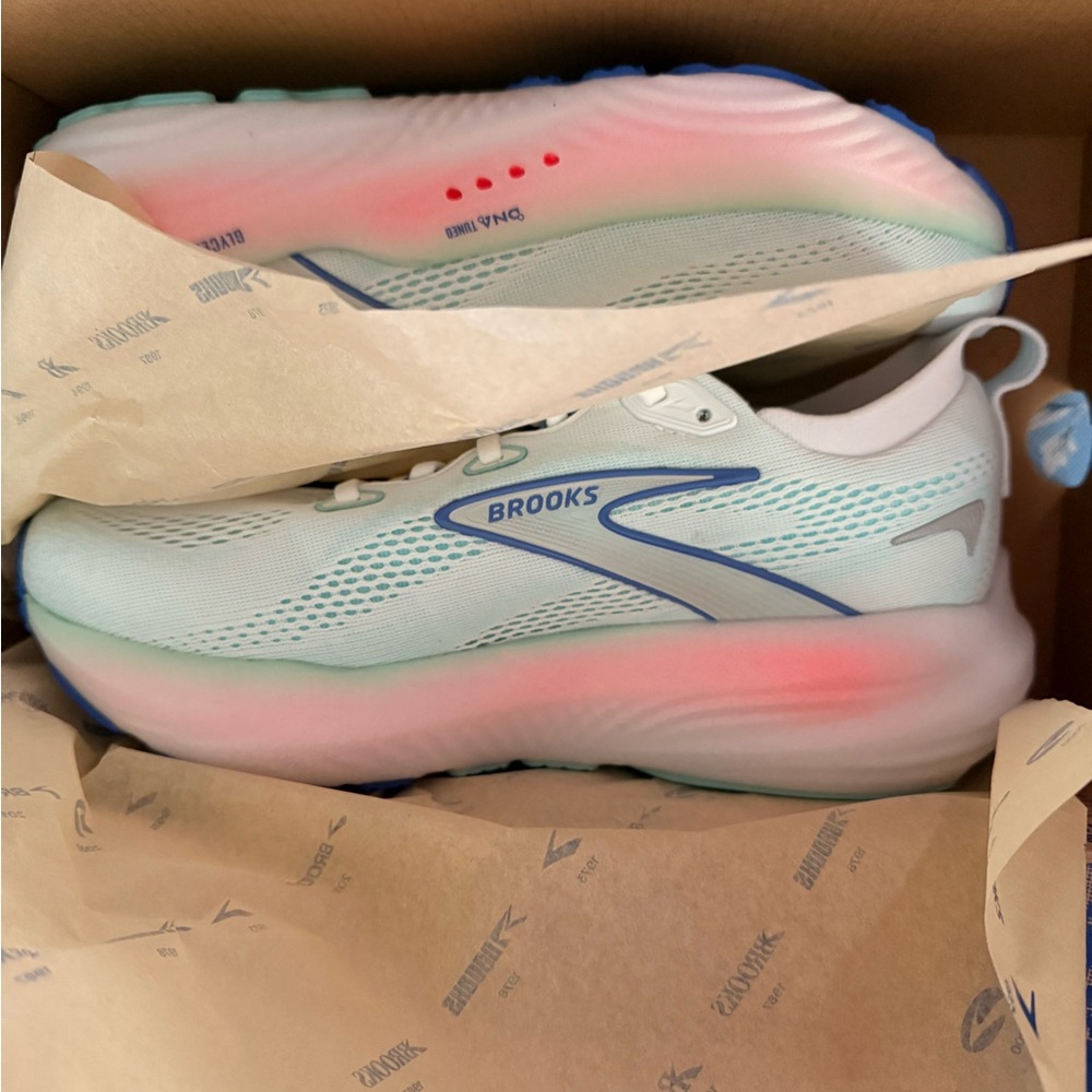 Brooks Glycerin 22